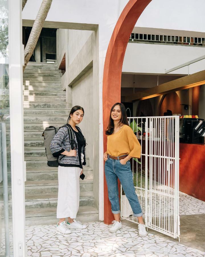 So! Boutique Hostel Malang Bagian luar foto