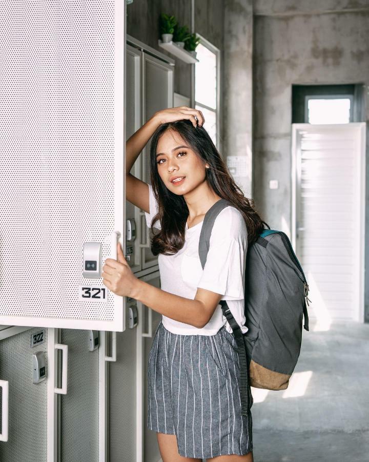 So! Boutique Hostel Malang Bagian luar foto